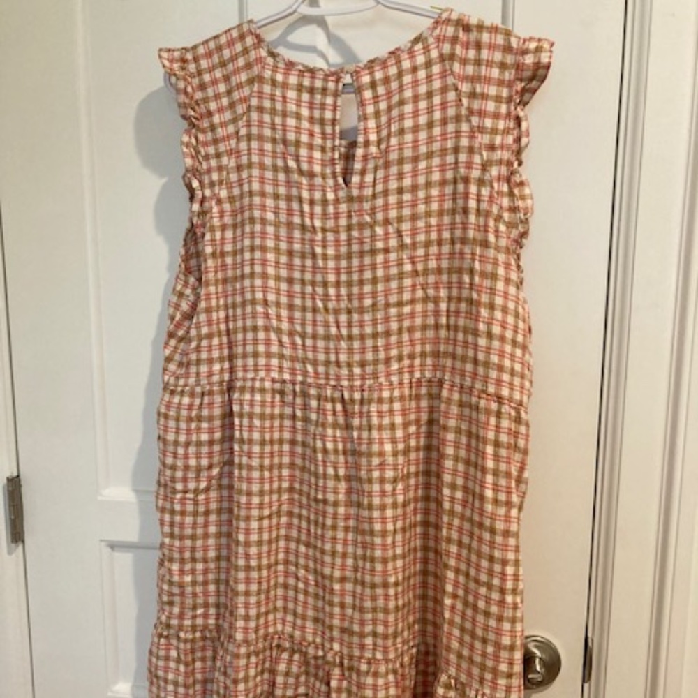 NWT Old Navy Tiered Linen-Blend Flutter-Sleeve Swing Dress